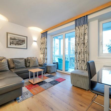 Apartment Tini - By Alpen Apartments Zell am See Buitenkant foto